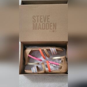 Steve Madden Kids girls Sandals size 4